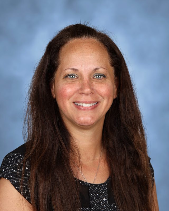 Ms. Alyson Carr : Art Teacher