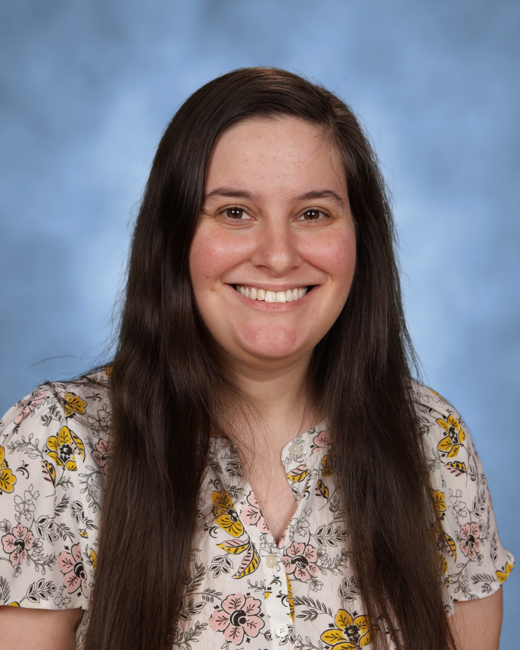 Ms. Emily Veneri : Eighth Grade Homeroom (5th-8th Grade Social Studies & 8th Grade ELA)
